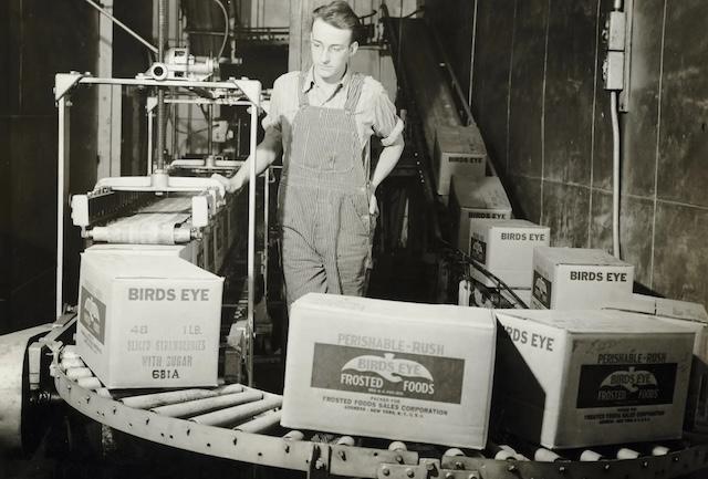 Precursors to the TV Dinner