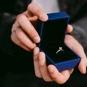 The Cupid’s Mirage: Why the Most Romantic Start Could Be Your Biggest Red Flag